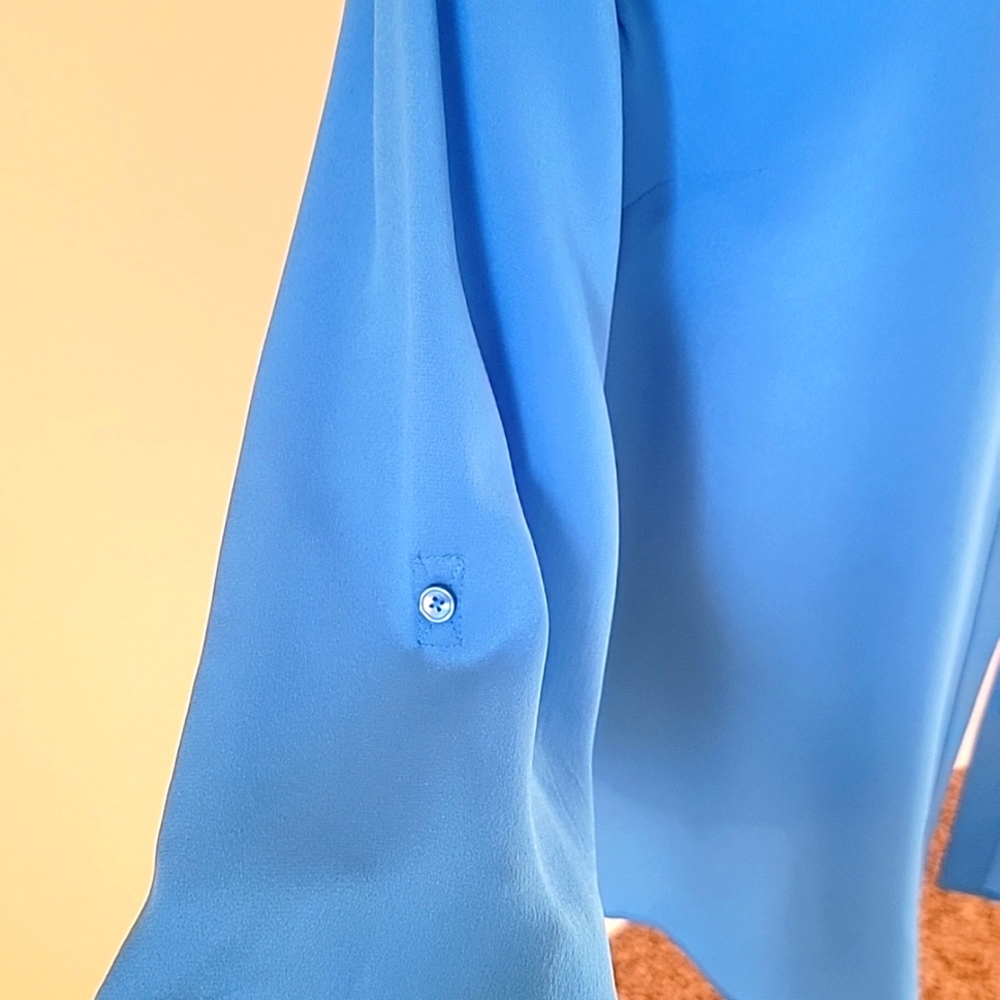 Talbots 100% Silk Blouse S Bright Blue Washable Silk Minimalist Luxe Top - Picture 5 of 17